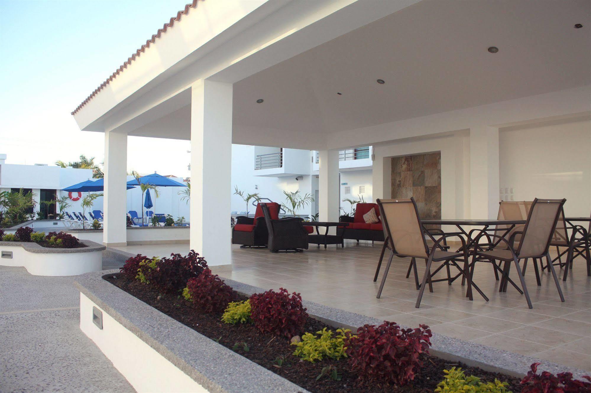 Marena Suites & Apartments Mazatlan Bagian luar foto